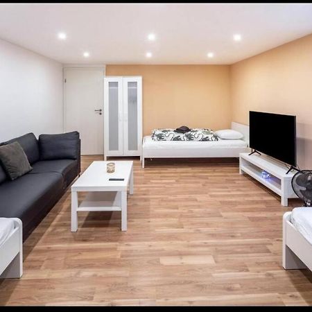 Cityloft Kassel 1 - Zentrale Unterkunft Fuer Gruppen Bis 7 Personen - Parkplatz - Netflix Exterior photo